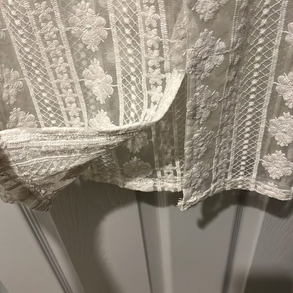 White POL Layla summer lace dress - Picture 8 of 8